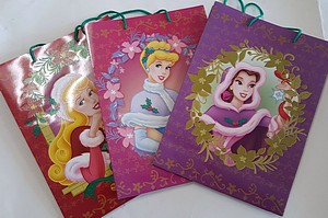 DISNEY PRINCESS GLITTER GIFT