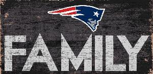 PATRIOTS FAMILY SIGN