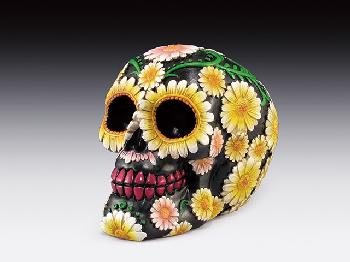 BLACK SKULL WITH DAISY FLOWERS STATUE